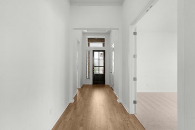 17716 Rolling Dr — photo 4