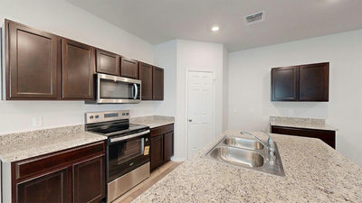 421 Hector Loop — photo 5