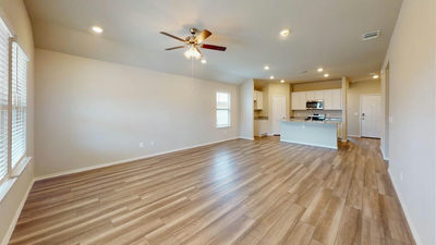 596 Hector Loop — photo 5