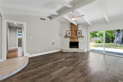 9304 Hunters Trce — photo 4