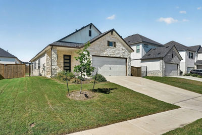 4911 Seadrift Dr — photo 2