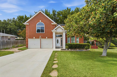 2204 Sedgewick Ln — photo 4