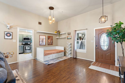 308 Susana Dr — photo 4