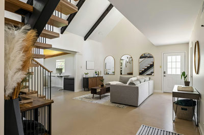 610 Redbud Trl — photo 3