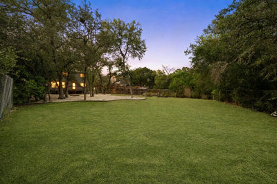 7819 Palacios Dr — photo 2