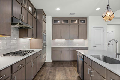 545 Elm Green St — photo 4