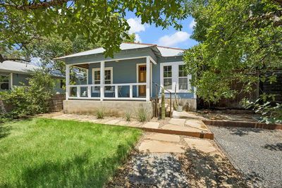 2604 Sol Wilson Ave — photo 2