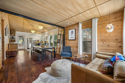 2604 Sol Wilson Ave — photo 5