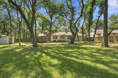 9202 Shady Oaks Dr — photo 3