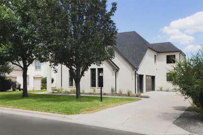 104 Whitley Dr — photo 3