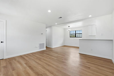 747 Chamberlin Rd — photo 4