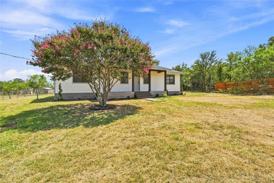747 Chamberlin Rd — photo 2