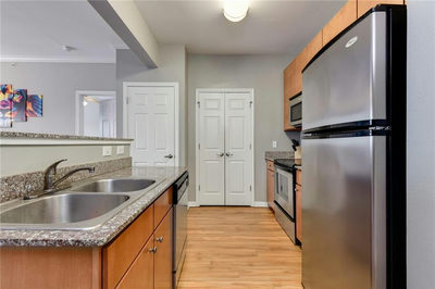2502 Leon St #200 — photo 3
