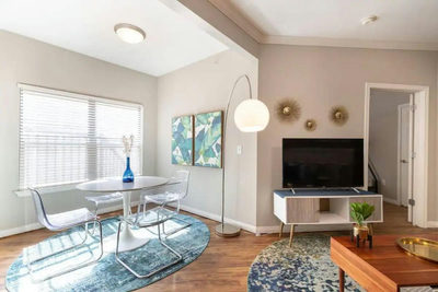 2502 Leon St #315 — photo 2