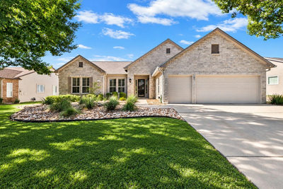 128 Crepe Myrtle Ln — photo 2