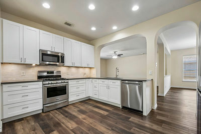 2307 Hayfield Sq — photo 3