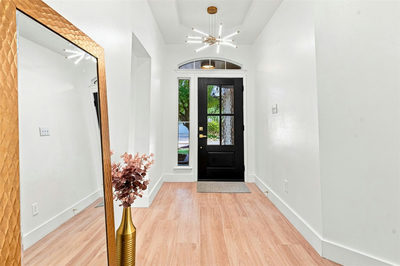 1008 Grey Castle Dr — photo 5