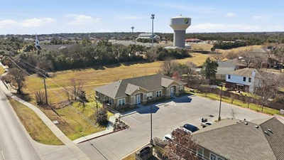 2251 Bagdad Rd — photo 3