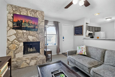 811 Bracewood Cir — photo 3