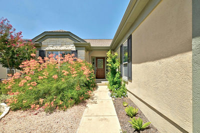 321 Fieldstone Dr — photo 3