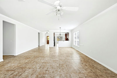 321 Fieldstone Dr — photo 4