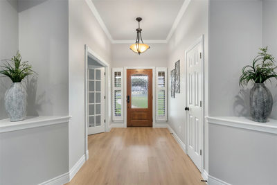 208 Neal Dr — photo 4