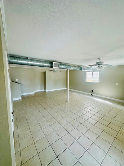 178 Mary Ann Dr — photo 2