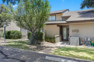 239 VENTURE Blvd S — photo 4