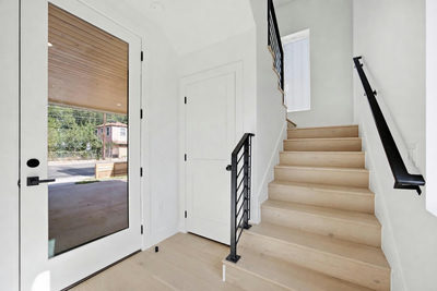 301 N Pleasant Valley Rd #2 — photo 4