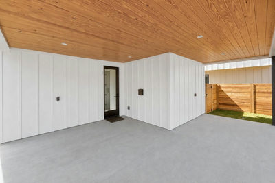 301 N Pleasant Valley Rd #2 — photo 3