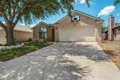 3704 Crownover St — photo 3