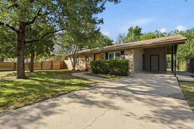 1805 Fair Oaks Dr — photo 3