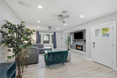 3909 Willbert Rd — photo 3