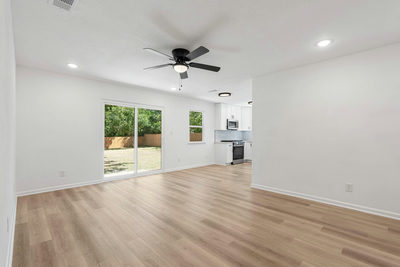 1001 W 17th St — photo 5