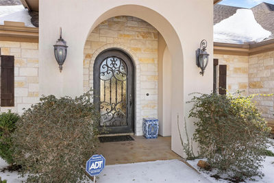 203 Pristine Ln — photo 3