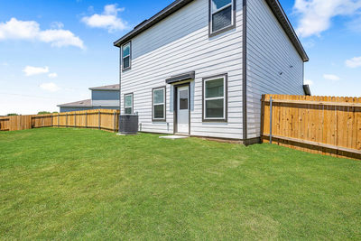 14525 Wahlbergs Way — photo 3