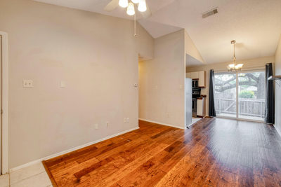 1015 E Yager Ln #35 — photo 3
