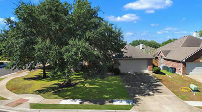 125 Amber Ash Dr — photo 2