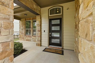 2004 Garretts Way — photo 3