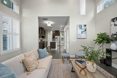 1609 Deloney St #B — photo 5