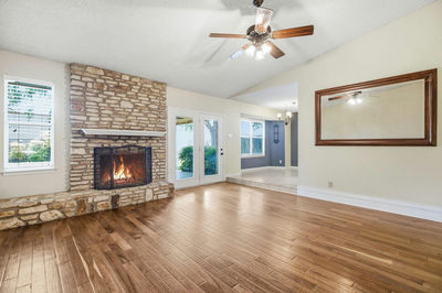 8509 Slant Oak Dr — photo 2