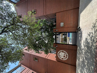 106 E 30th St E #310 — photo 3