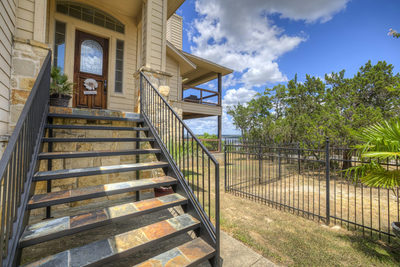 1525 Lakeside Dr W — photo 4