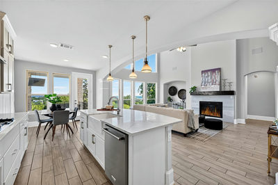 2400 Sunset Vista Cir #39 — photo 5