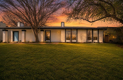 4900 E Stassney Ln — photo 3