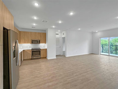 4802 S Congress Ave #324 — photo 5