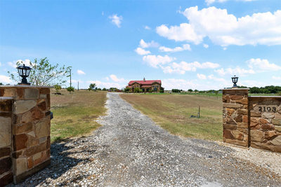 2103 County Road 320 — photo 3