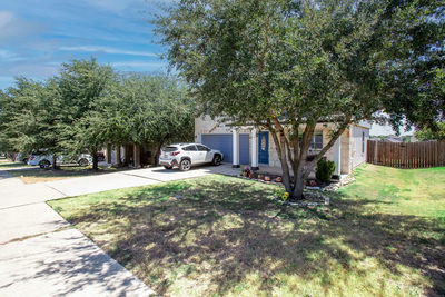 206 Killian Loop — photo 3