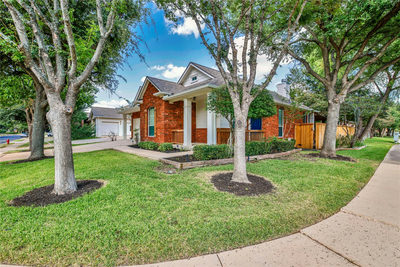 741 Bent Wood Pl — photo 2