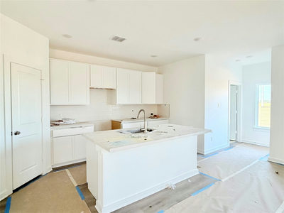 125 Pella Pass — photo 3